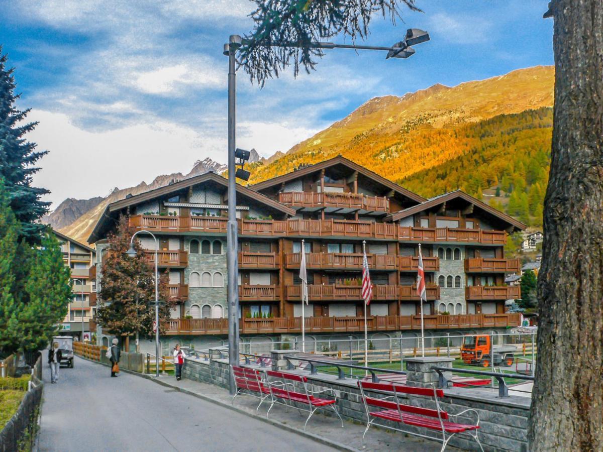 Apartment Haus Whymper Edward Suite By Interhome Zermatt Exterior photo